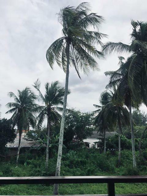 Lanta Chaolay Hostel Ko Lanta Buitenkant foto