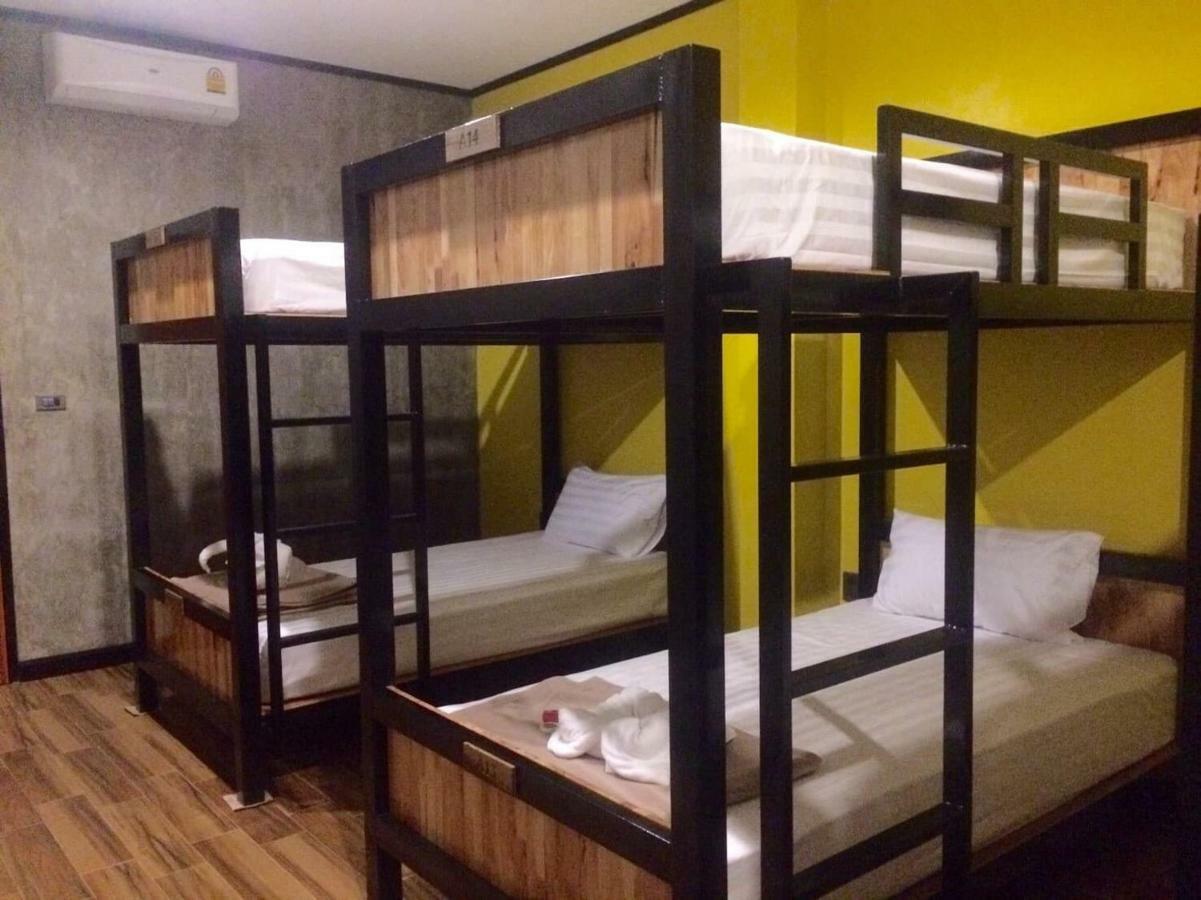 Lanta Chaolay Hostel Ko Lanta Buitenkant foto
